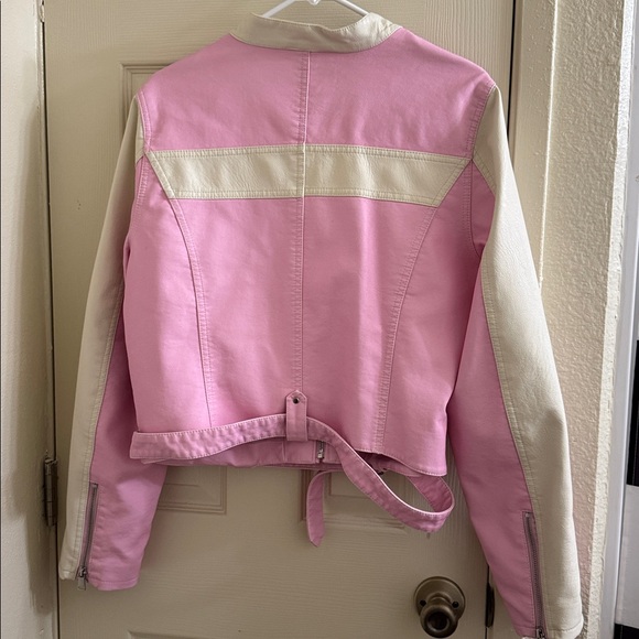 Pink urban outfitters bomber jacket - Picture 4 of 4